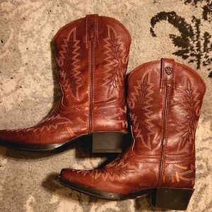 Kids brown country boots